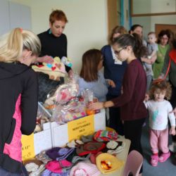 image-b736a3edd5b25e95940aef5f78ec18581c820a1b8dd920b1d8b0926f993f0a4b-V